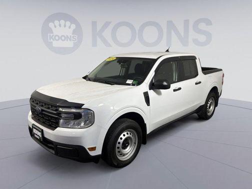 OXFORD WHITE 2024 Ford Maverick XL