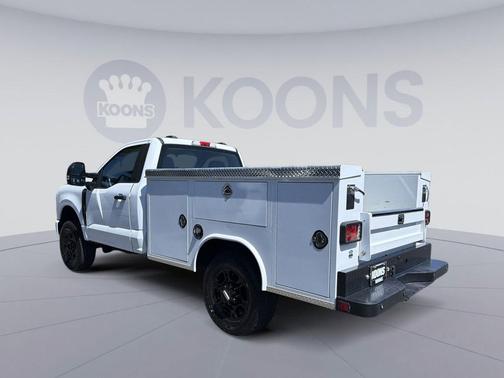 OXFORD WHITE 2023 Ford F-250 XL
