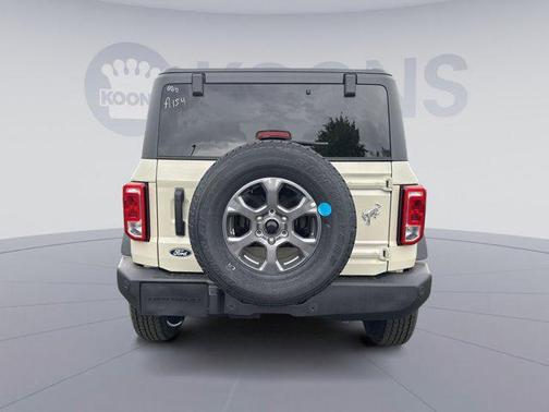 Desert Sand 2026 Ford Bronco Big Bend