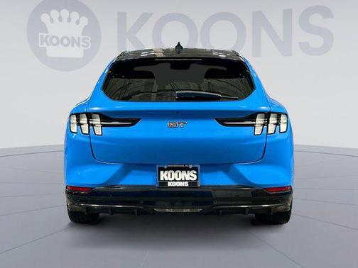 2022 Ford Mustang Mach-E GT