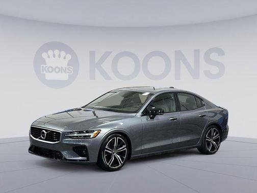2019 Volvo S60 T6 R-Design