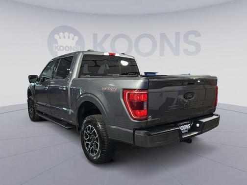 CARBONIZED GRAY METALLIC 2022 Ford F-150 XLT