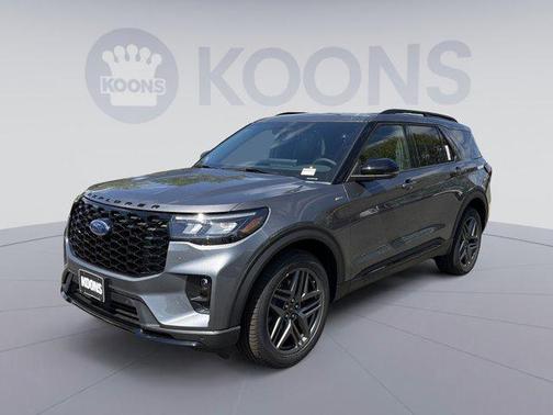 Carbonized Gray Metallic 2026 Ford Explorer ST-Line