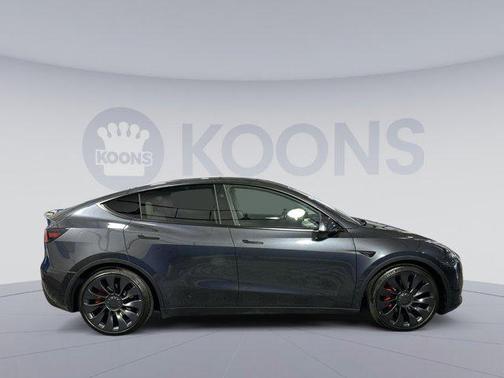 2024 Tesla Model Y Performance Dual Motor All-Wheel Drive