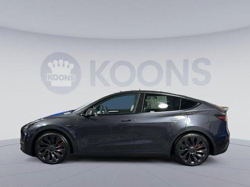 2024 Tesla Model Y Performance Dual Motor All-Wheel Drive