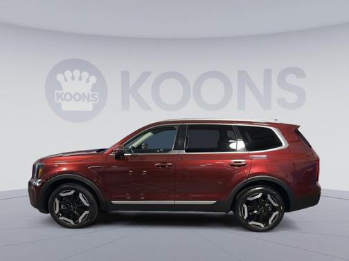 Dawning Red 2023 Kia Telluride S