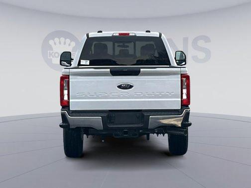2025 Ford F-250 XLT