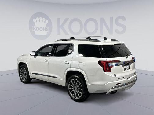 2022 GMC Acadia Denali