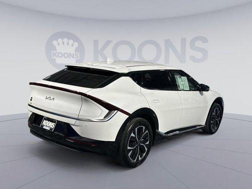 2024 Kia EV6 Wind