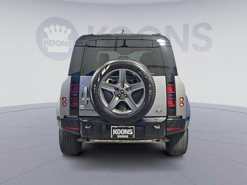 2023 Land Rover Defender 110 X-Dynamic SE