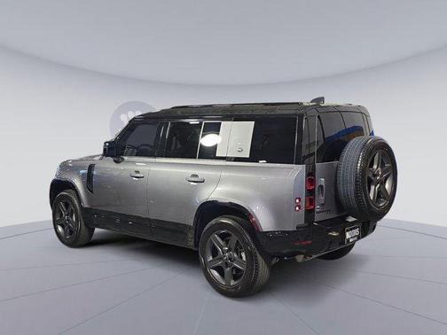 2023 Land Rover Defender 110 X-Dynamic SE