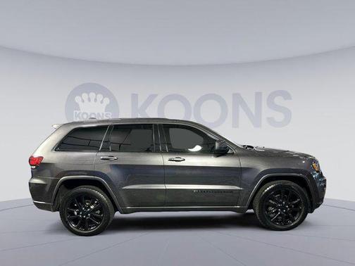2020 Jeep Grand Cherokee Altitude
