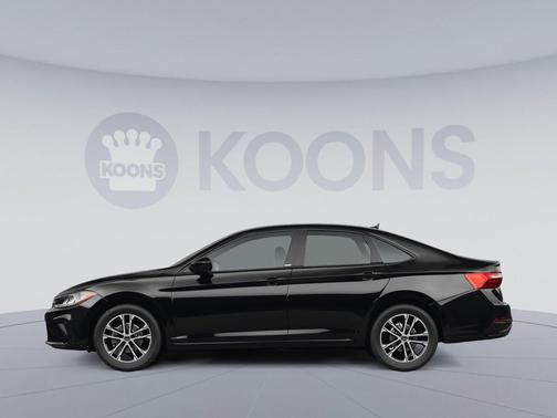 Deep Black Pearl 2025 Volkswagen Jetta 1.5T SE