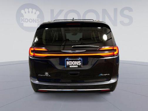 2021 Chrysler Pacifica Hybrid Touring L