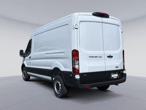 OXFORD WHITE 2026 Ford Transit-250 Base