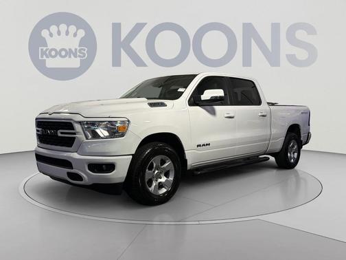 Bright White Clearcoat 2023 RAM 1500 Big Horn/Lone Star