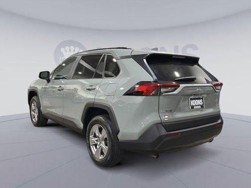Lunar Rock 2022 Toyota RAV4 XLE