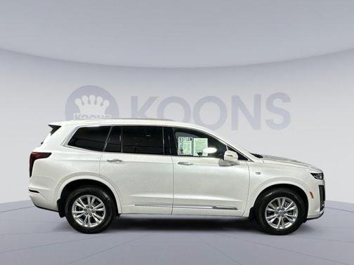 2023 Cadillac XT6 Luxury AWD