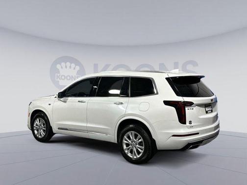 2023 Cadillac XT6 Luxury AWD