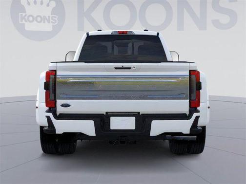 2025 Ford F-450 Platinum