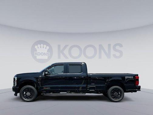 2025 Ford F-350 Platinum