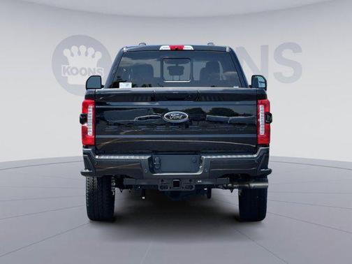 2025 Ford F-350 Platinum