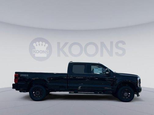 2025 Ford F-350 Platinum
