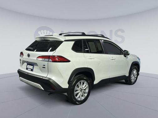Wind Chill Pearl 2024 Toyota Corolla Cross LE