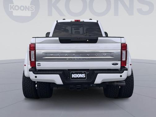 Star White Metallic Tri-Coat 2022 Ford F-450 Platinum