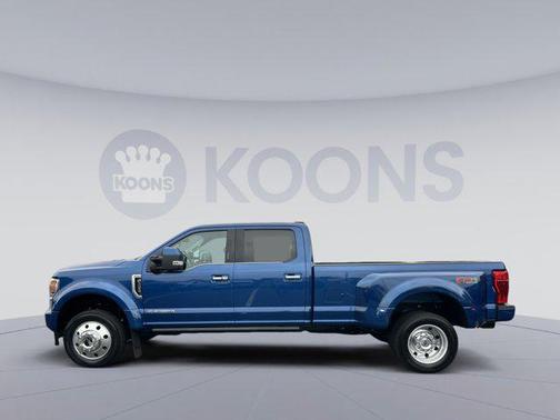 2022 Ford F-450 Limited