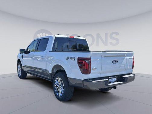 STAR WHITE METALLIC TRICOAT 2026 Ford F-150 King Ranch