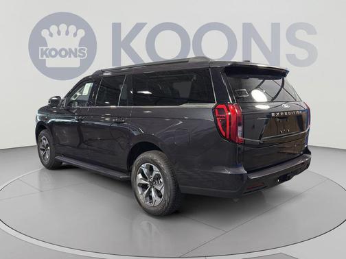 Dark Matter Gray Metallic 2027 Ford Expedition Max Active 4x4