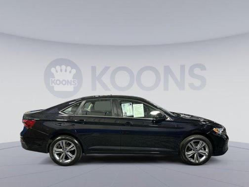 2023 Volkswagen Jetta 1.5T SE