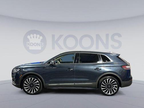 2021 Lincoln Nautilus Black Label