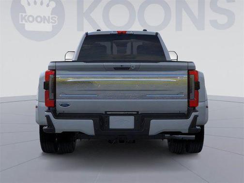 2025 Ford F-450 Platinum