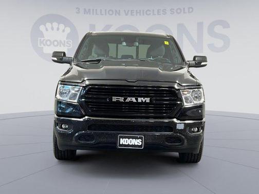 Photo 3 of 27 of 2019 RAM 1500 Big Horn
