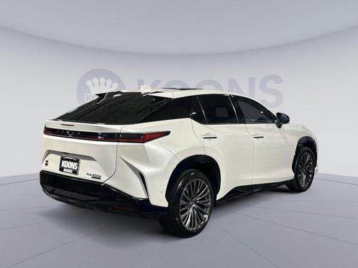 2023 Lexus RZ 450e Luxury