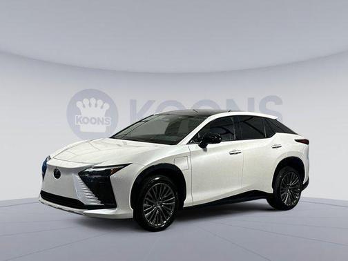 2023 Lexus RZ 450e Luxury