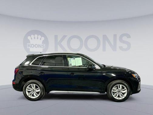 2022 Audi Q5 45 S line Premium
