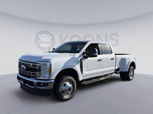 OXFORD WHITE 2026 Ford F-350 XLT