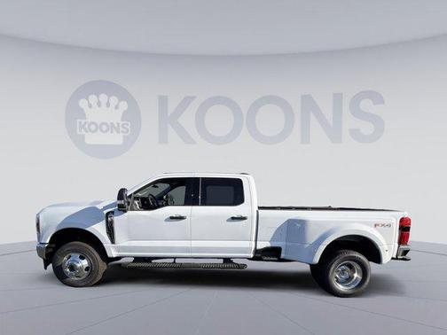 OXFORD WHITE 2026 Ford F-350 XLT