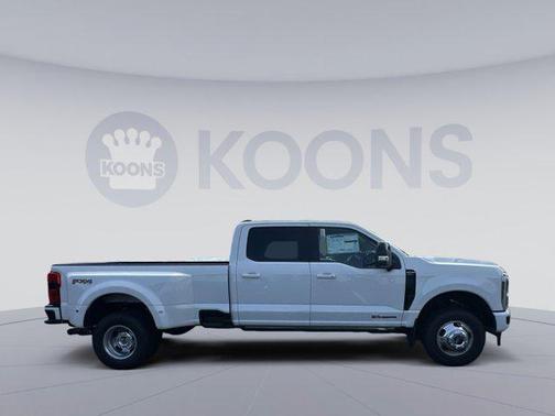 2025 Ford F-350 Platinum