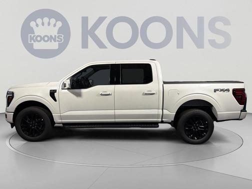 Star White Metallic Tri-Coat 2026 Ford F-150 Lariat