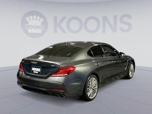 2021 Genesis G70 2.0T RWD