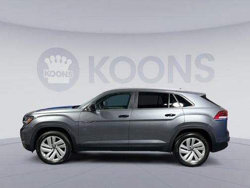 2022 Volkswagen Atlas Cross Sport 3.6L V6 SE w/Technology
