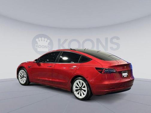 2023 Tesla Model 3 Standard Range