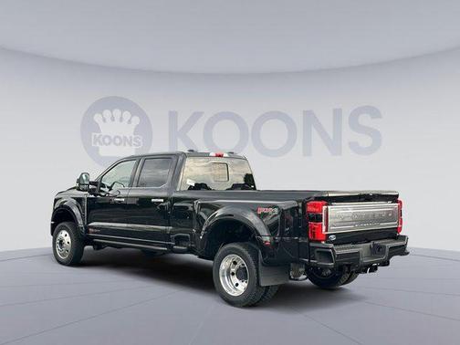 2026 Ford F-450 Platinum