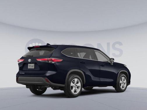 2022 Toyota Highlander L