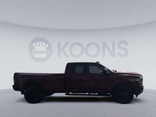 Delmonico Red Pearlcoat 2024 RAM 3500 Big Horn Crew Cab 4x4 8' Box