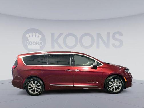 2023 Chrysler Pacifica L